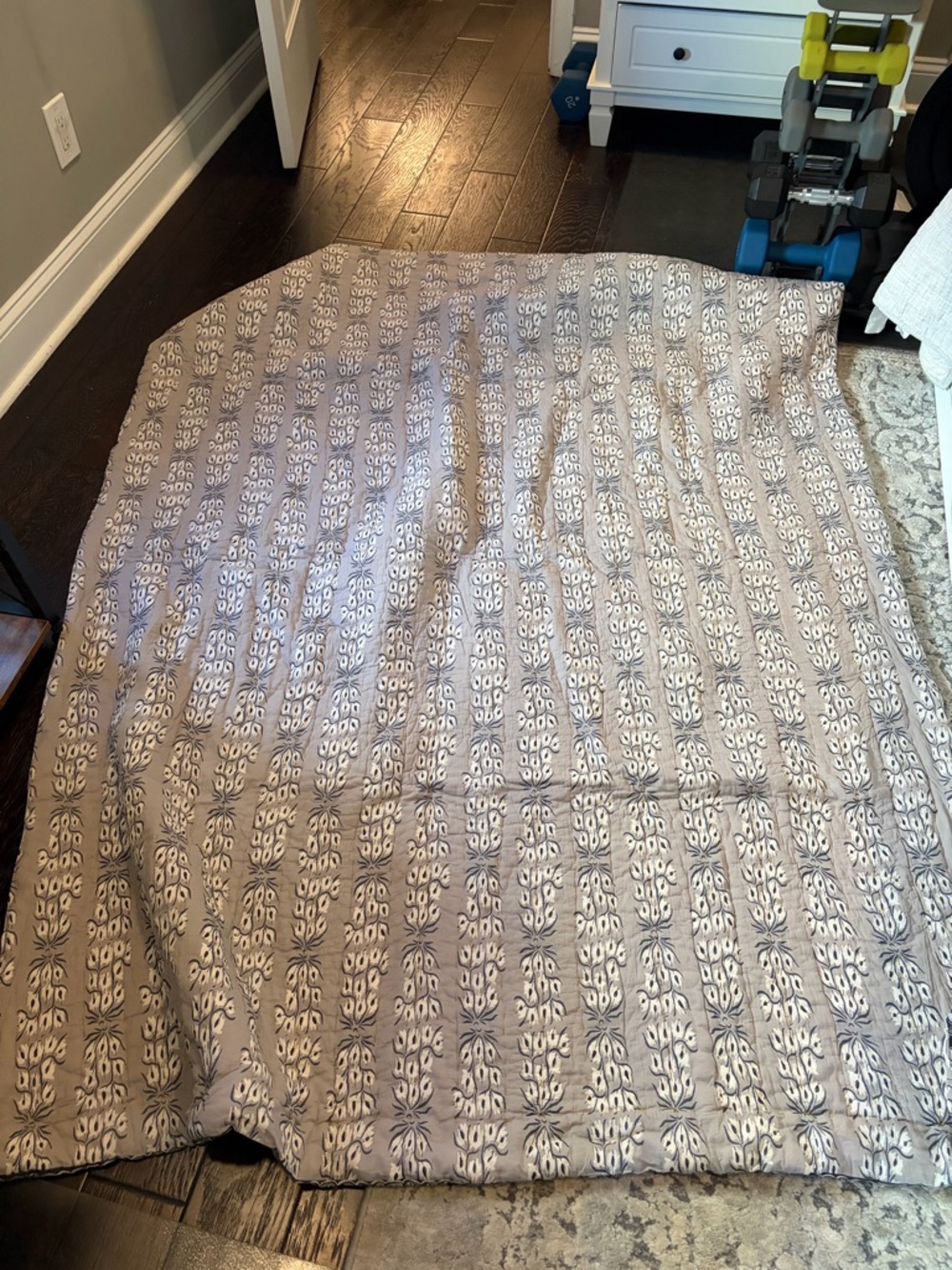 Marvele Anthropologie Bed
Blanket NWOT - Picture 7 of 7